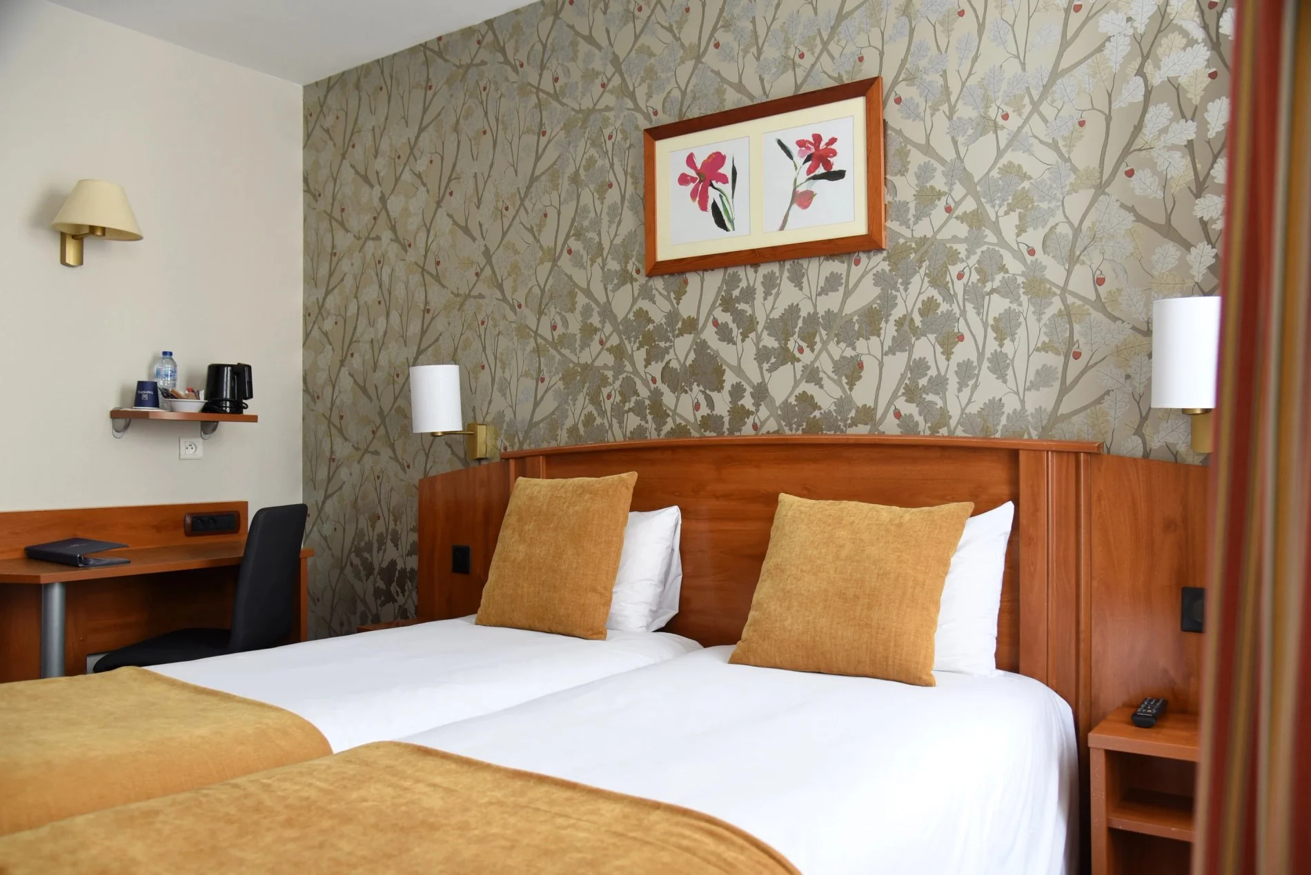Booking Hotel In Paris Montmartre Best Price Guaranteed booking-hotel-in-paris-montmartre-best-price-guaranteed